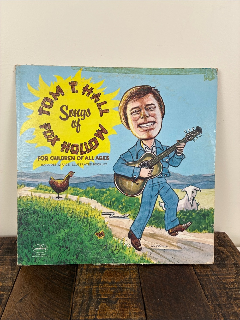 Tom Hall Vinyl Record Songs of Fox Hollow Album 1974 w/Booklet